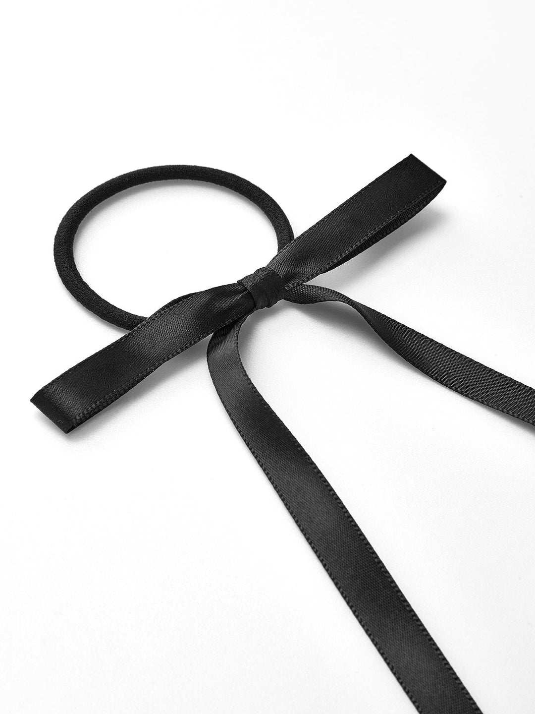Minimalistisches Haar-Accessoire mit Schleife