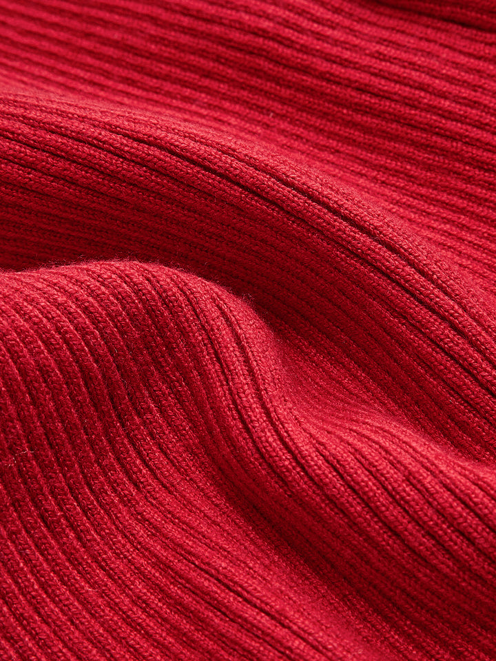 Gerippter Pullover mit Bindekragen