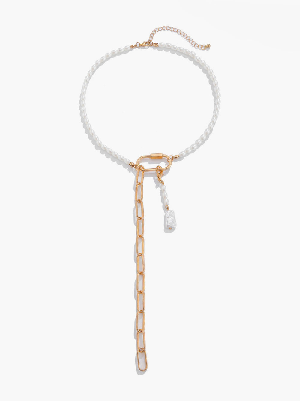 Geometrische Kette mit Perlen im Y-Design