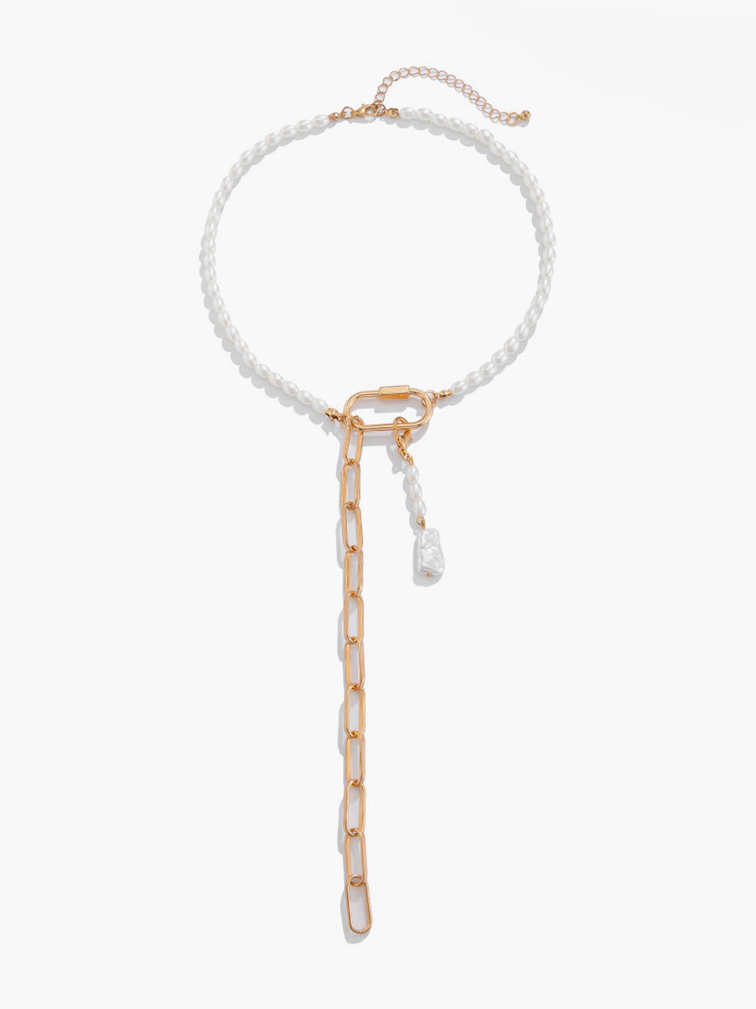 Geometrische Kette mit Perlen im Y-Design