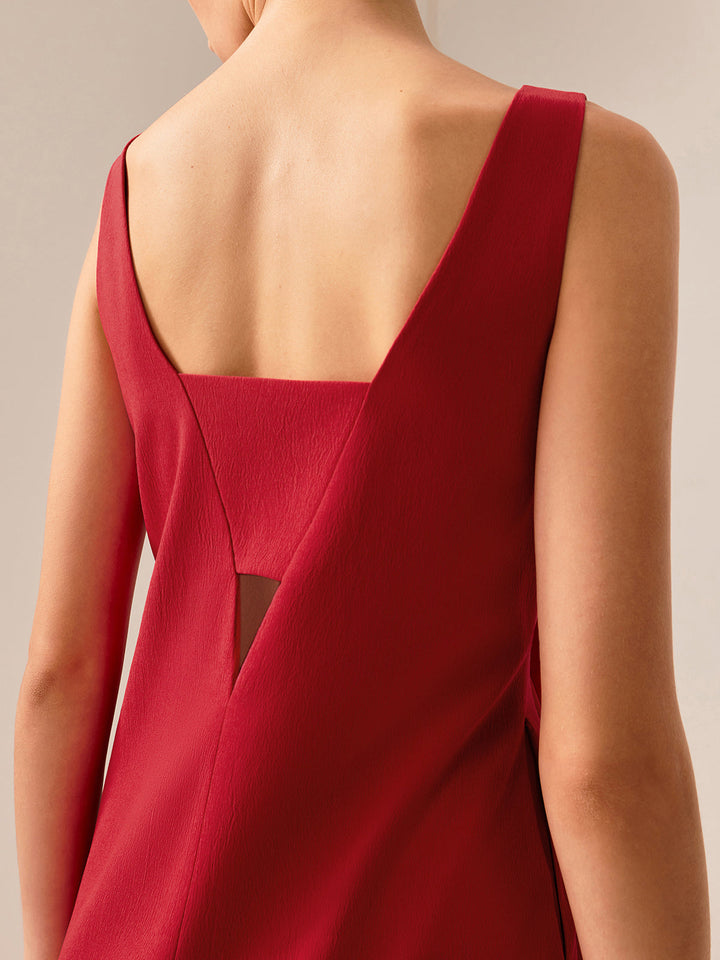 Einfaches rückenfreies Cut-Out-Kleid