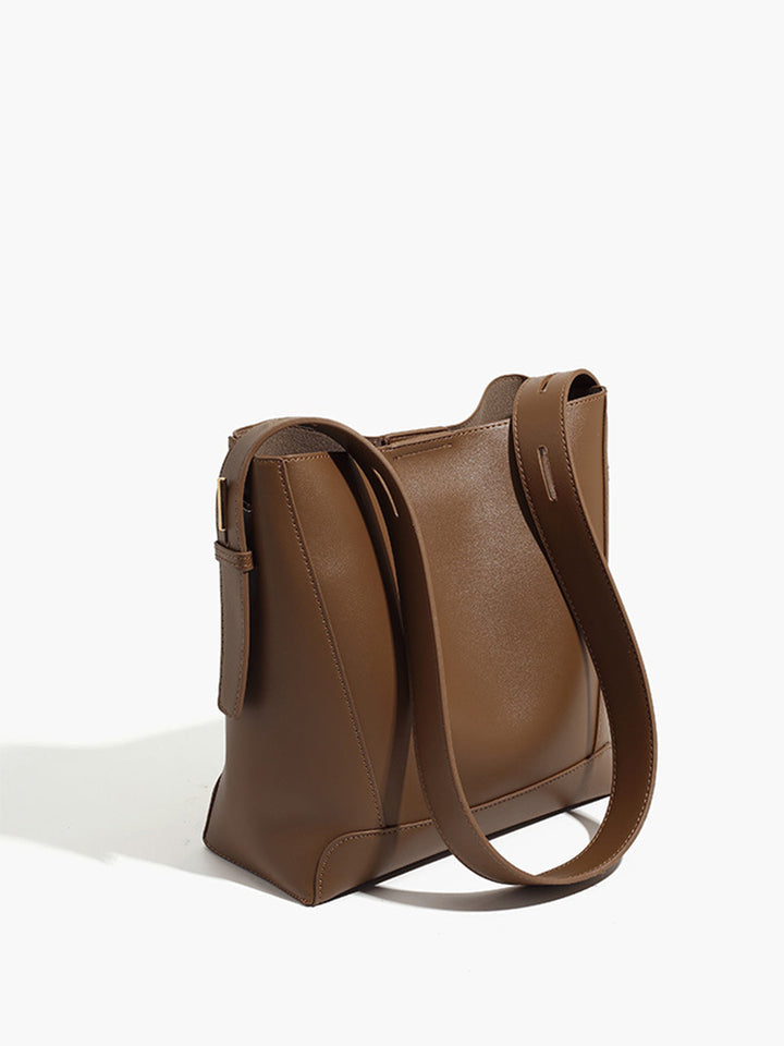 Soft-Buckle Piping Beuteltasche