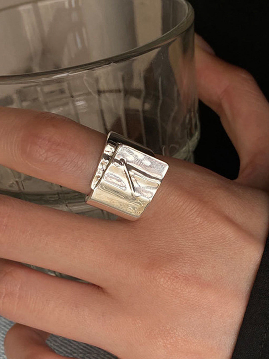 Minimalist Tunnel Offener Ring