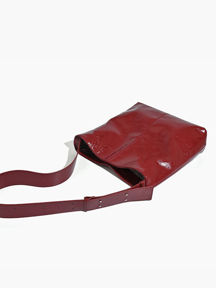 Rote Oversize-Tragetasche