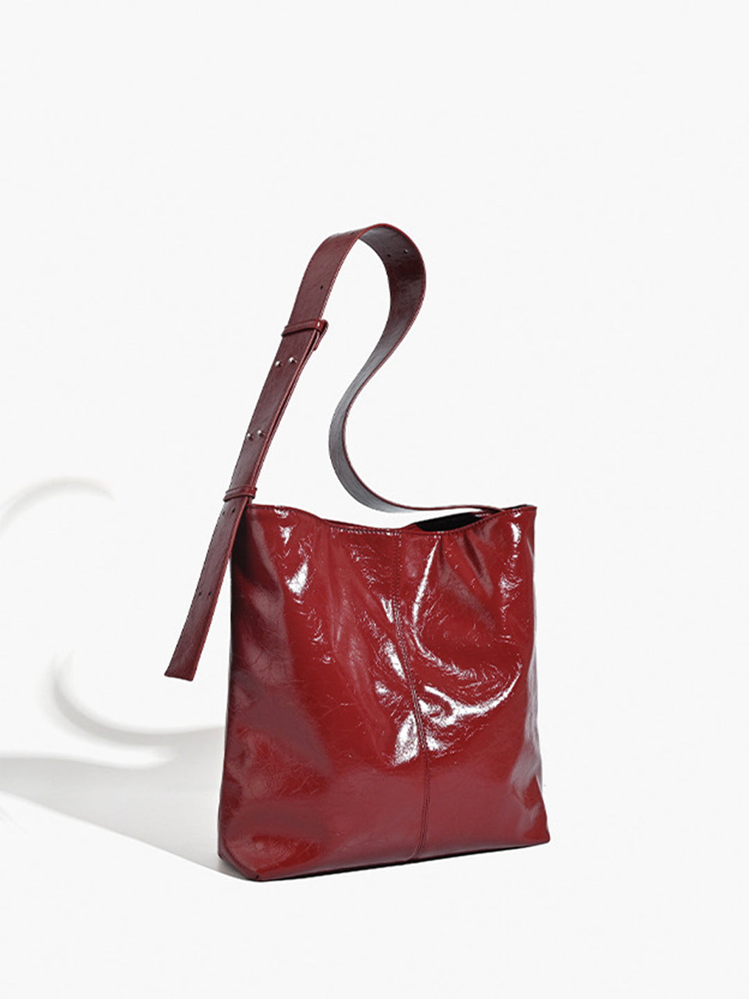 Rote Oversize-Tragetasche