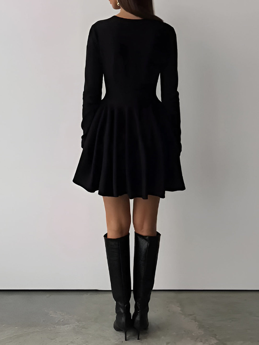 Schlichter Pullover-Strickkleid Kurz