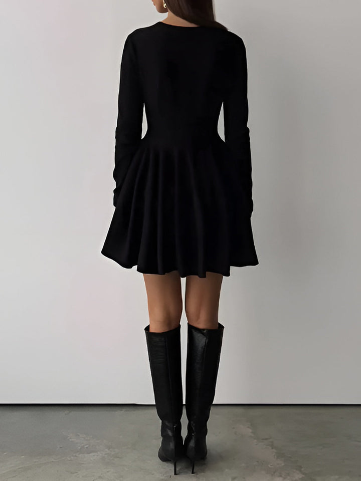 Schlichter Pullover-Strickkleid Kurz