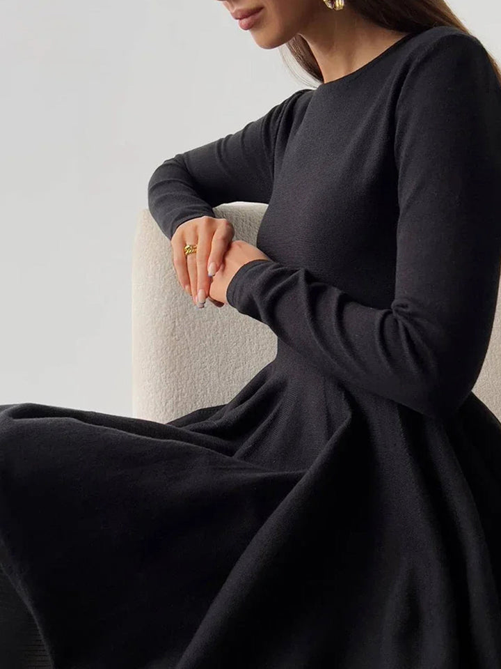 Schlichter Pullover-Strickkleid Kurz