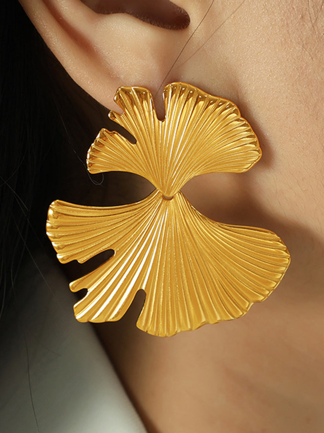 Ginkgo Blatt Wellen Ohrringe