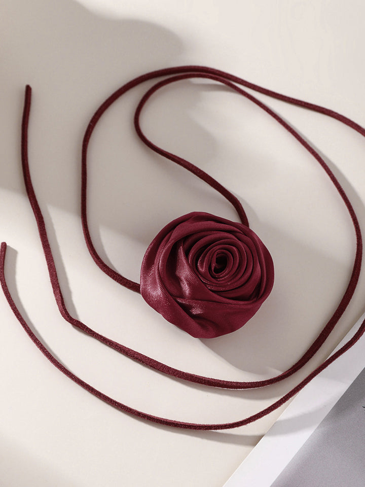 Rosenknospen-Knoten-Choker-Halskette