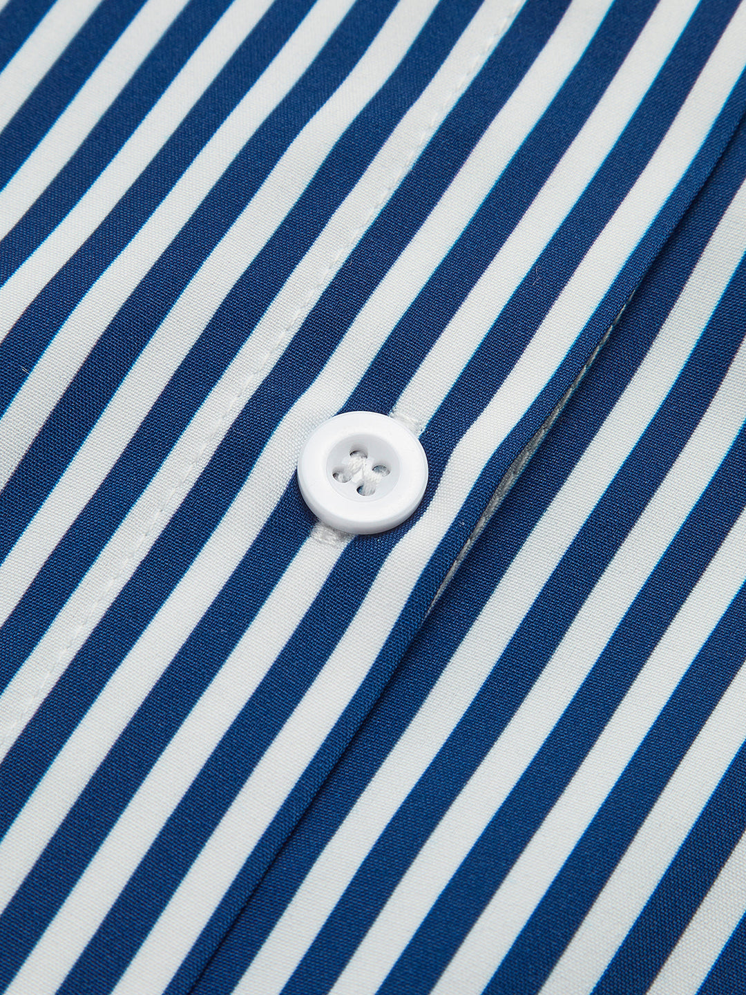 Gestreiftes Poloshirt mit Rüschenärmeln