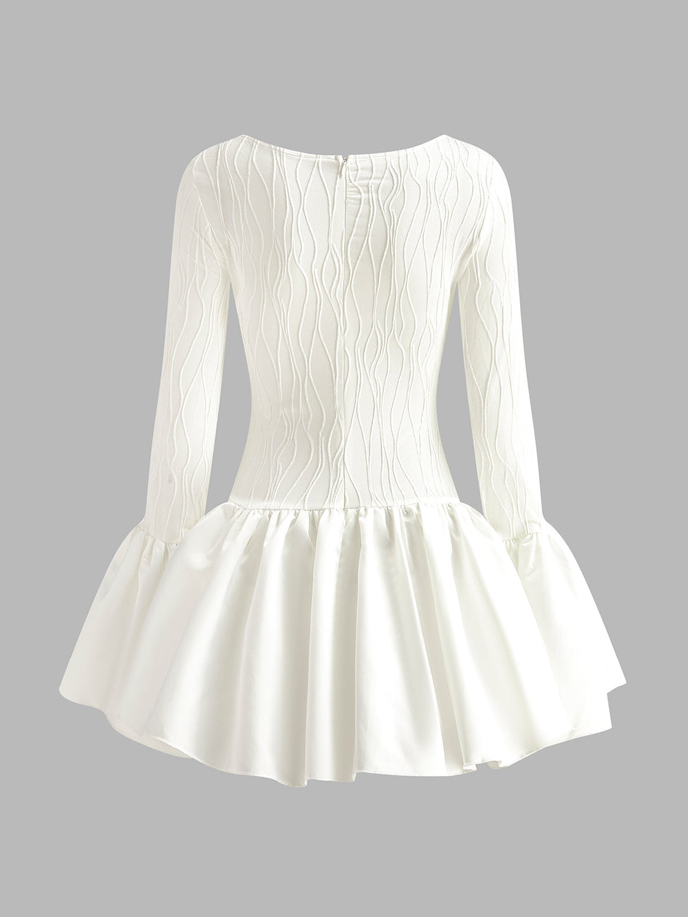 Kleid mit Stickerei und Reißverschluss