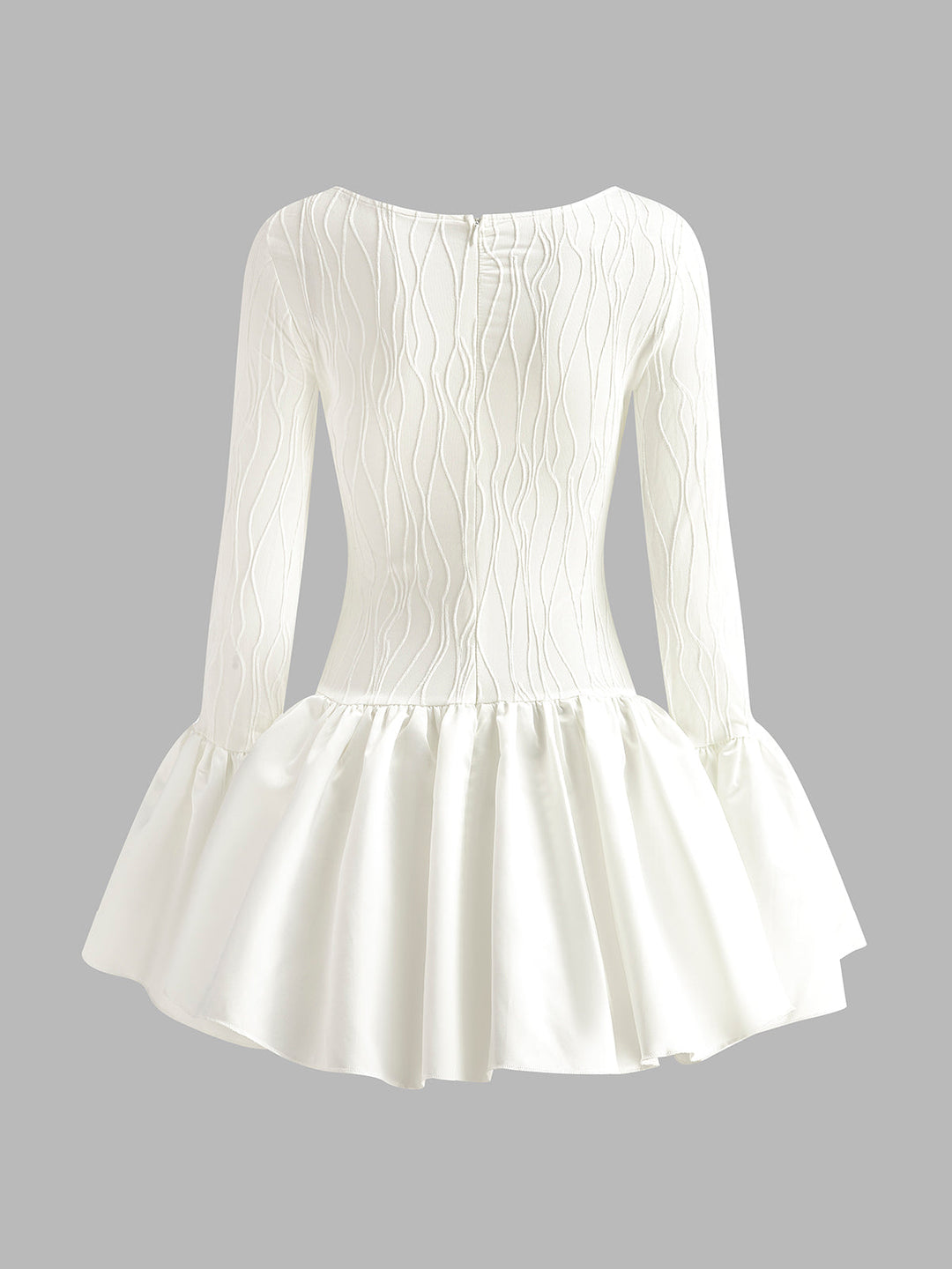 Kleid mit Stickerei und Reißverschluss