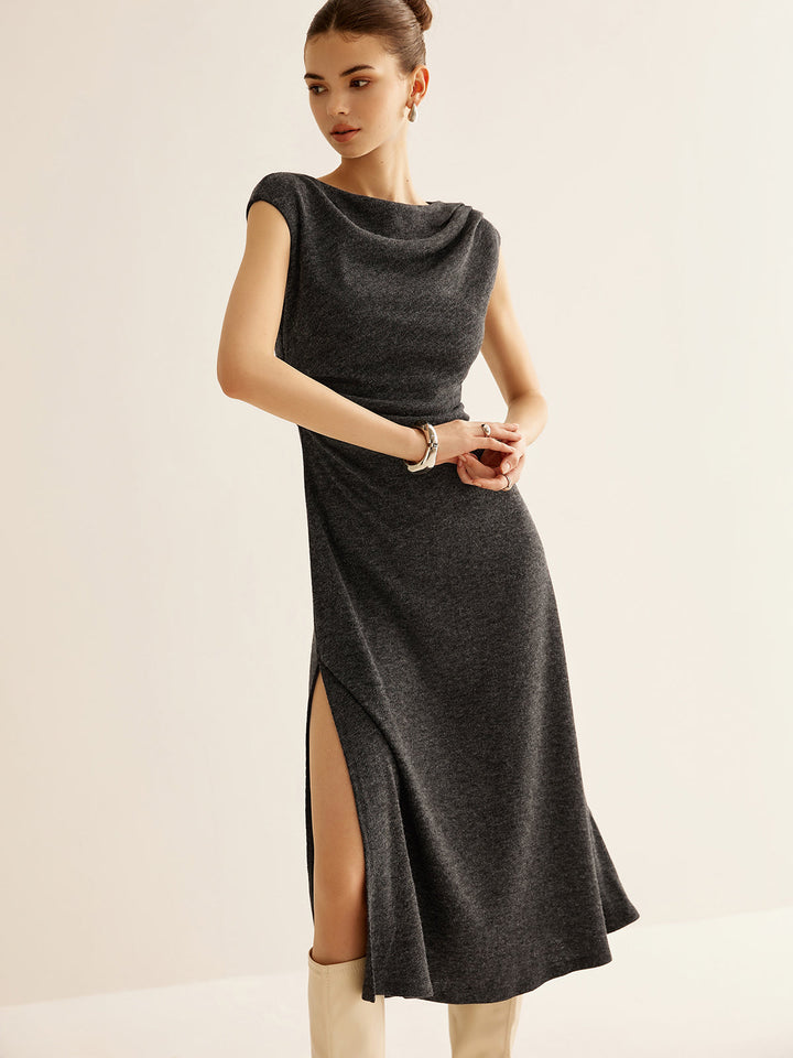 Rippenlose ärmellose Falten-Schmalz-Kleid