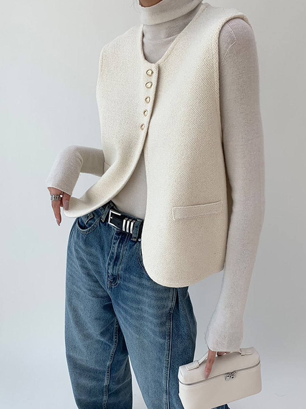 Eleganter Pullover-Weste mit Schlitz