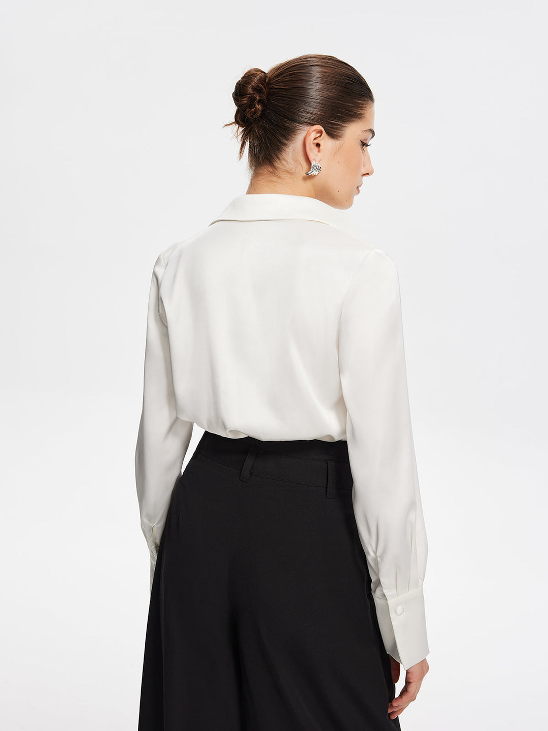 V-Ausschnitt Plissee Langarm-Bluse