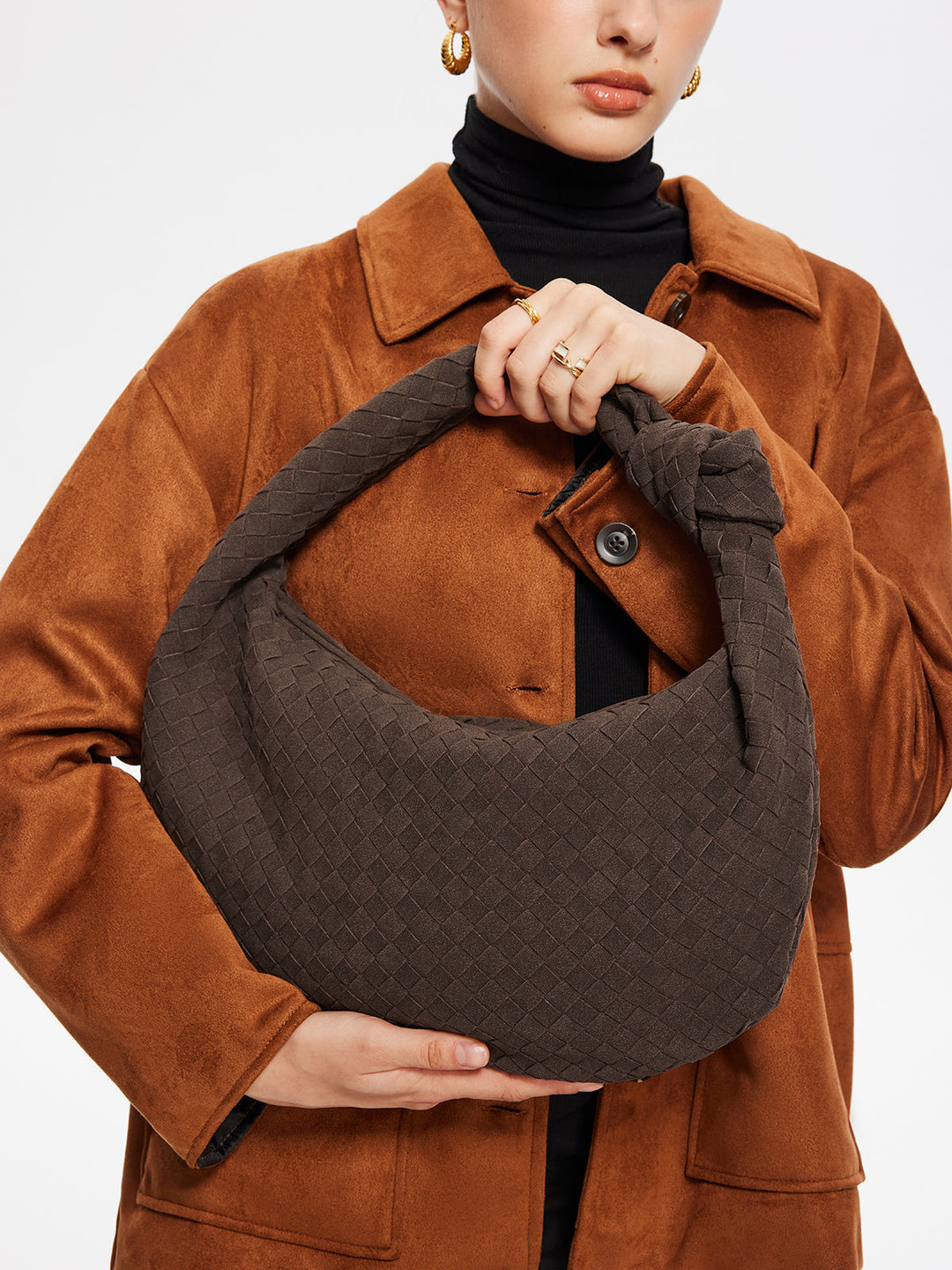 Abgerundete gewebte geknotete Wildleder Tasche