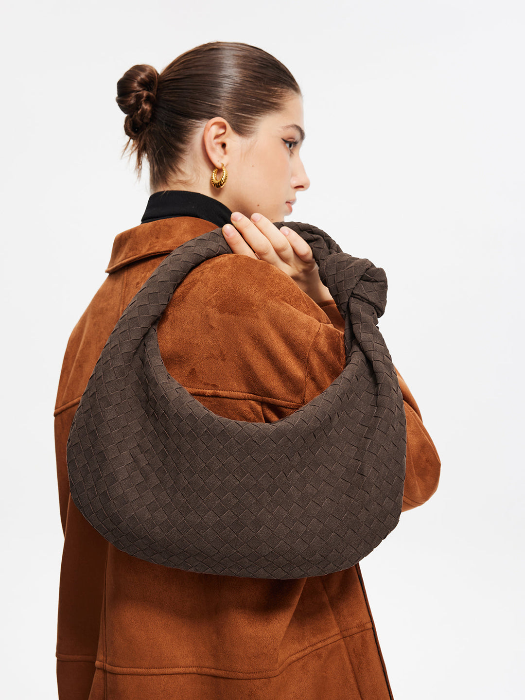 Abgerundete gewebte geknotete Wildleder Tasche