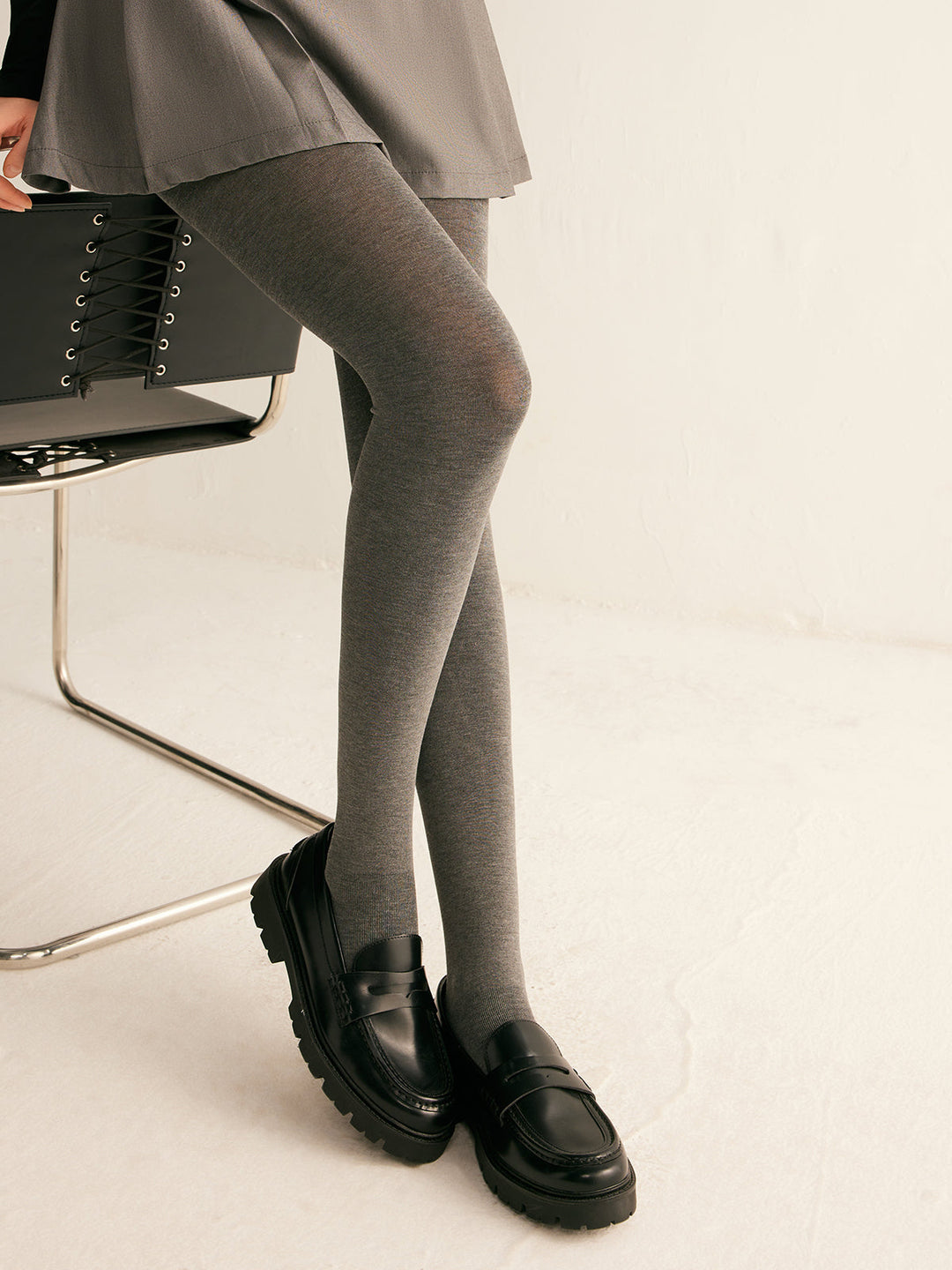 Einfache Soft-Touch-Leggings
