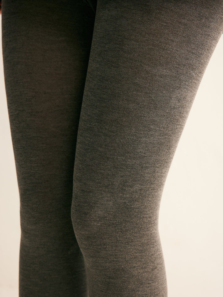 Einfache Soft-Touch-Leggings