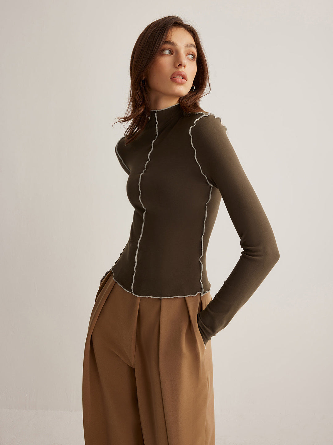 Mock-Neck-Jersey-Oberteil-mit-Wellenpaspel