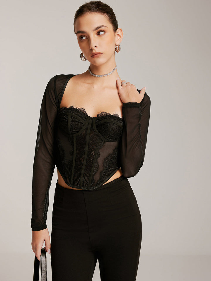Transparente Langarm-T-Shirt mit Herzausschnitt und Spitzen-Skinny-Schnitt