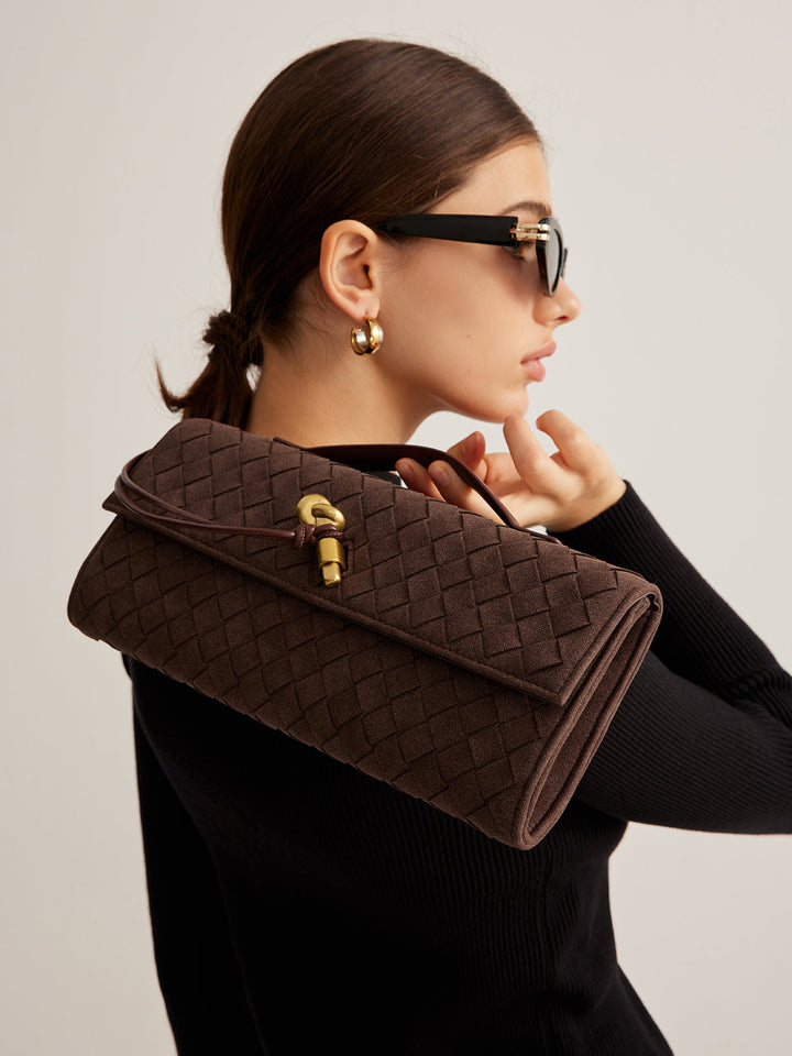 Tasche aus Wildleder mit Überschlag