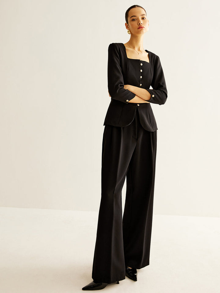 Bluse mit quadratischem Ausschnitt und Schlitz