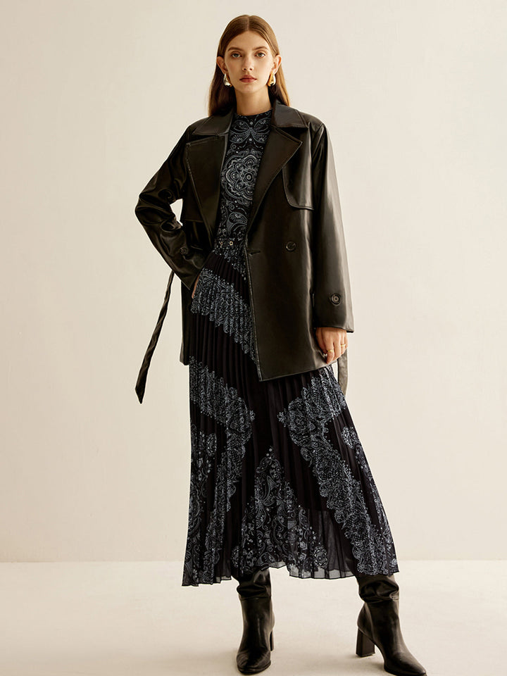 Böhmisches ärmelloses Faltenkleid mit Gürtel