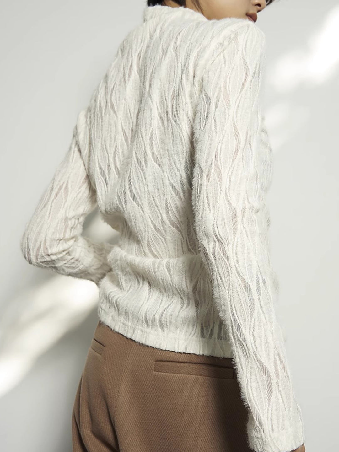 Mock-Neck Plissee-Oberteil mit Semi-Sheer-Effekt