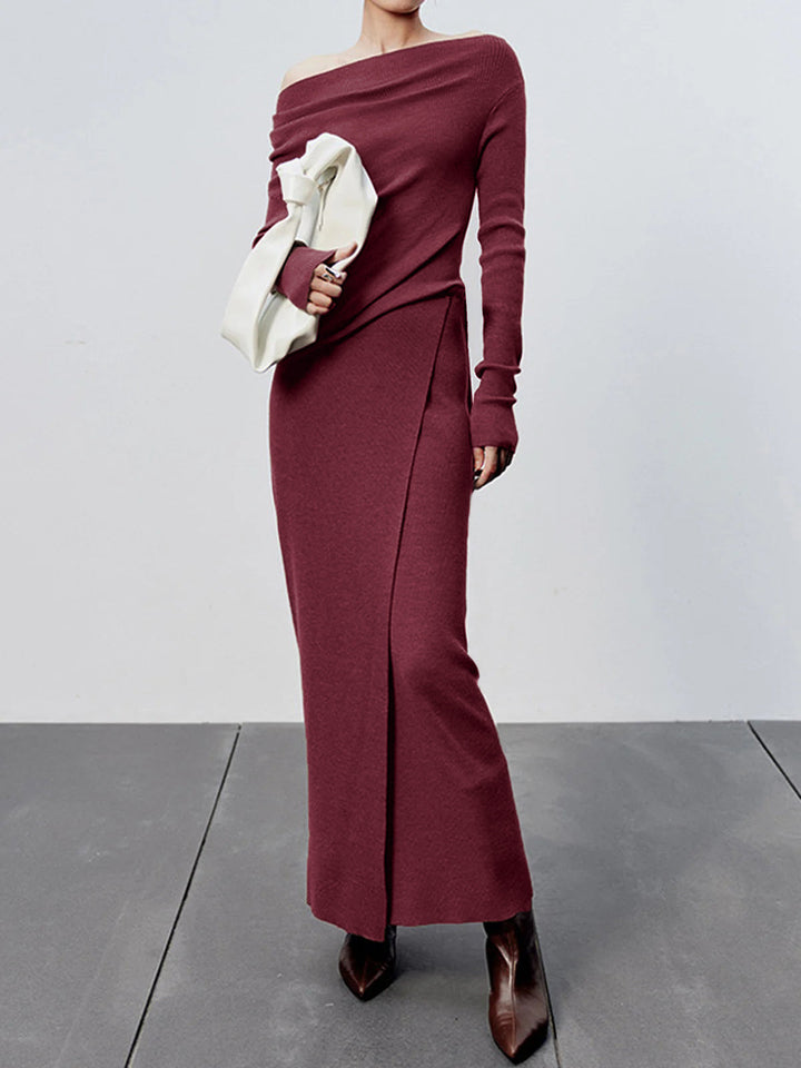 Kamelgrauer Maxikleid aus Strick mit Schlitz