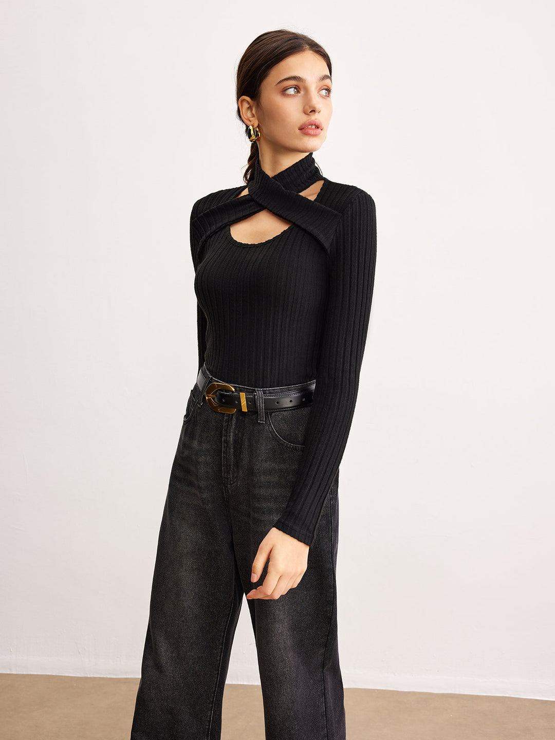 Criss Cross Neck Geripptes Oberteil