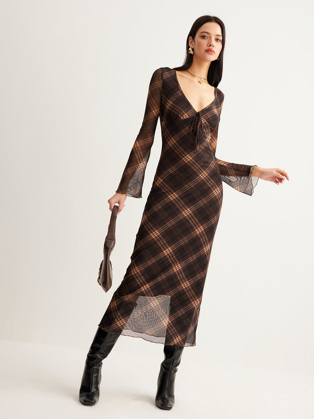 Halbtransparente Kleid mit Karomuster und Glockenärmeln aus Netzstoff