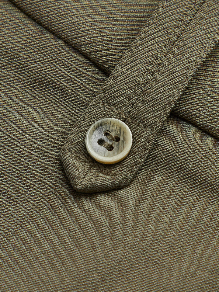 Hosen mit weitem Bein und Seitenfalten