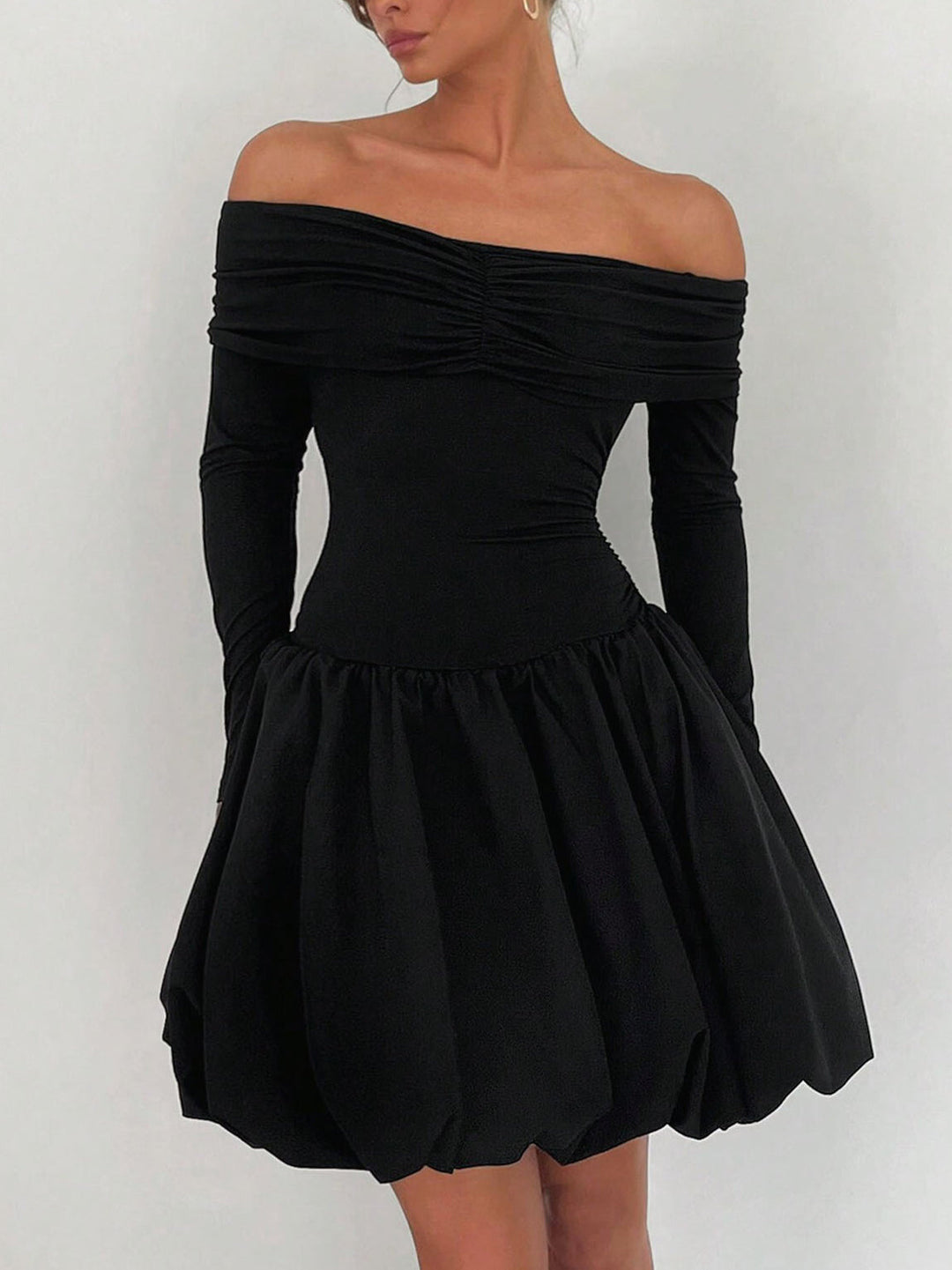 Gerades Schulter-Jersey-Kleid mit Taillensitz