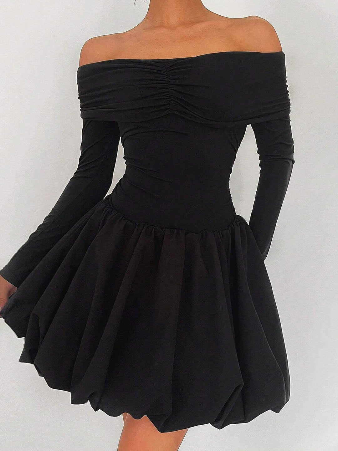 Gerades Schulter-Jersey-Kleid mit Taillensitz