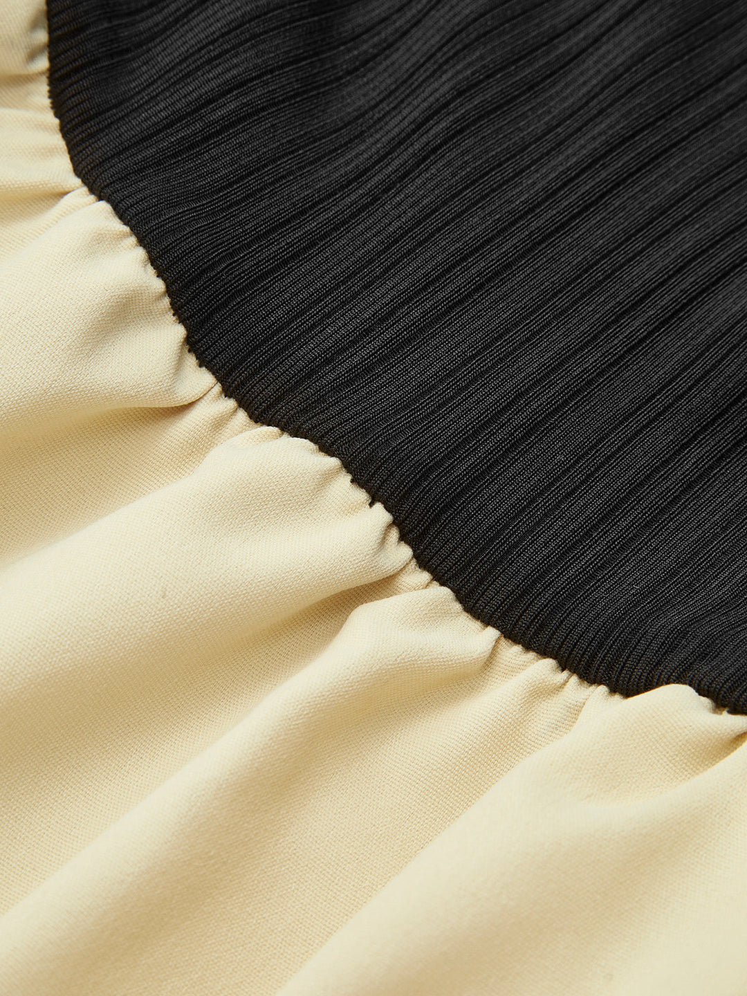 Bud Taille Panel Kurzes Kleid