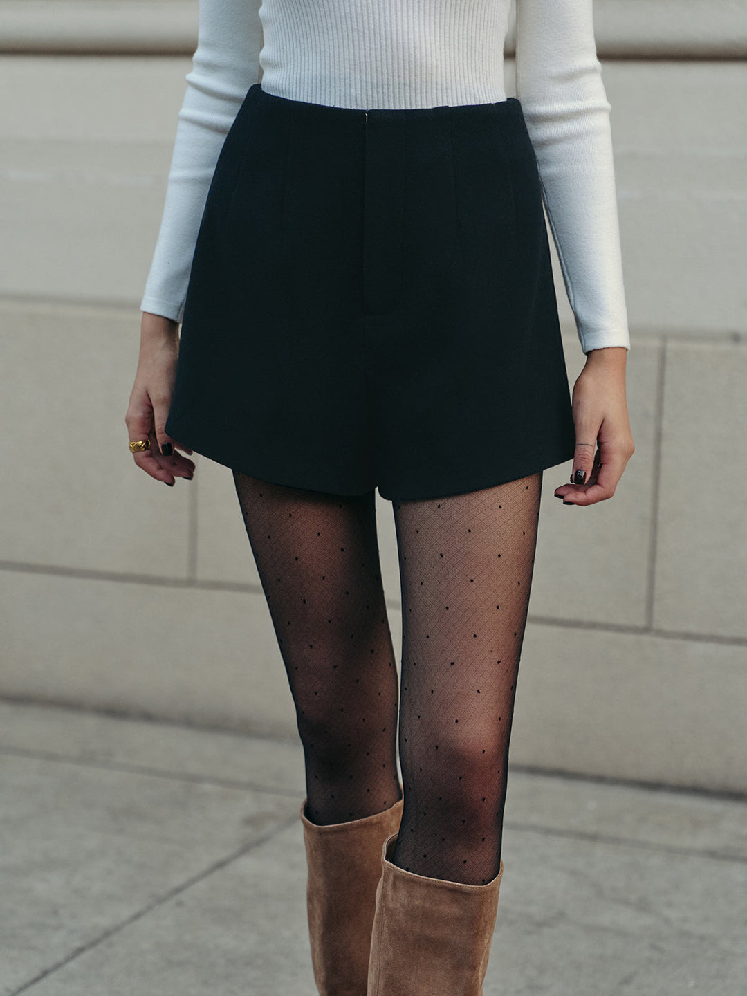 Vielseitige einfarbige Tweed-Shorts