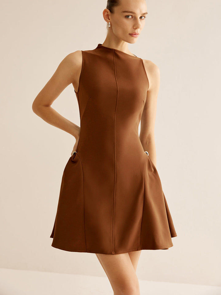 Asymmetrisches Krageneinsatz-Rüschenkleid