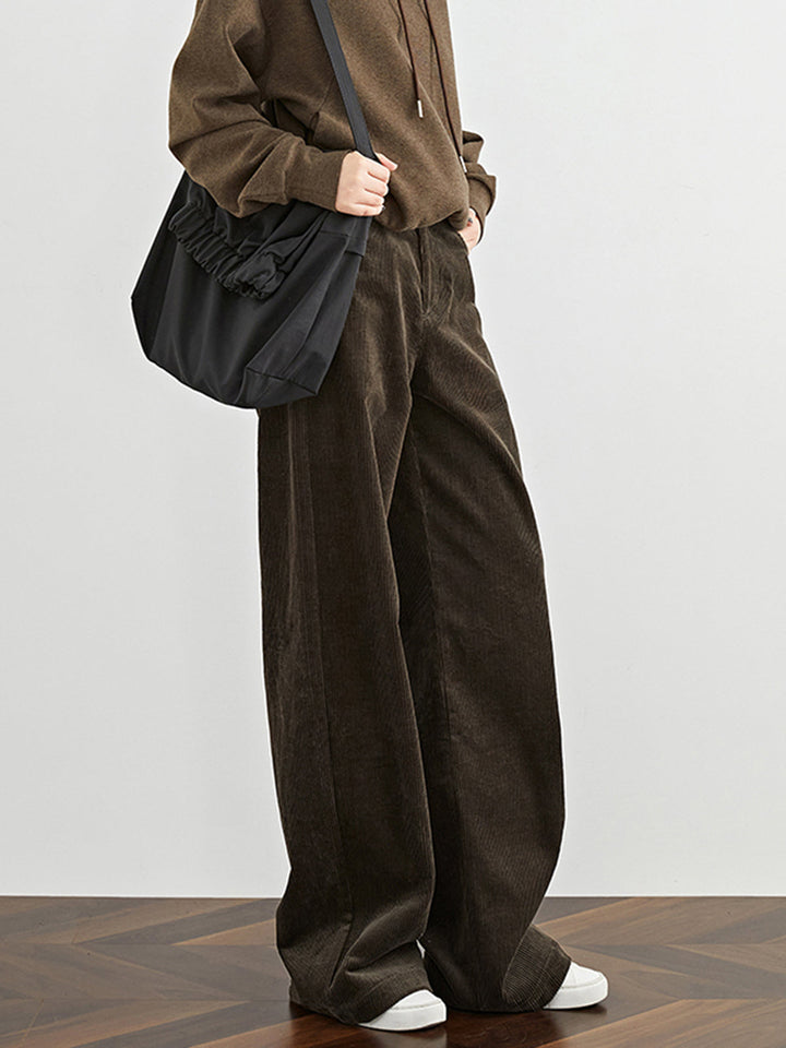 High-Waist Cordhose mit Drapierung