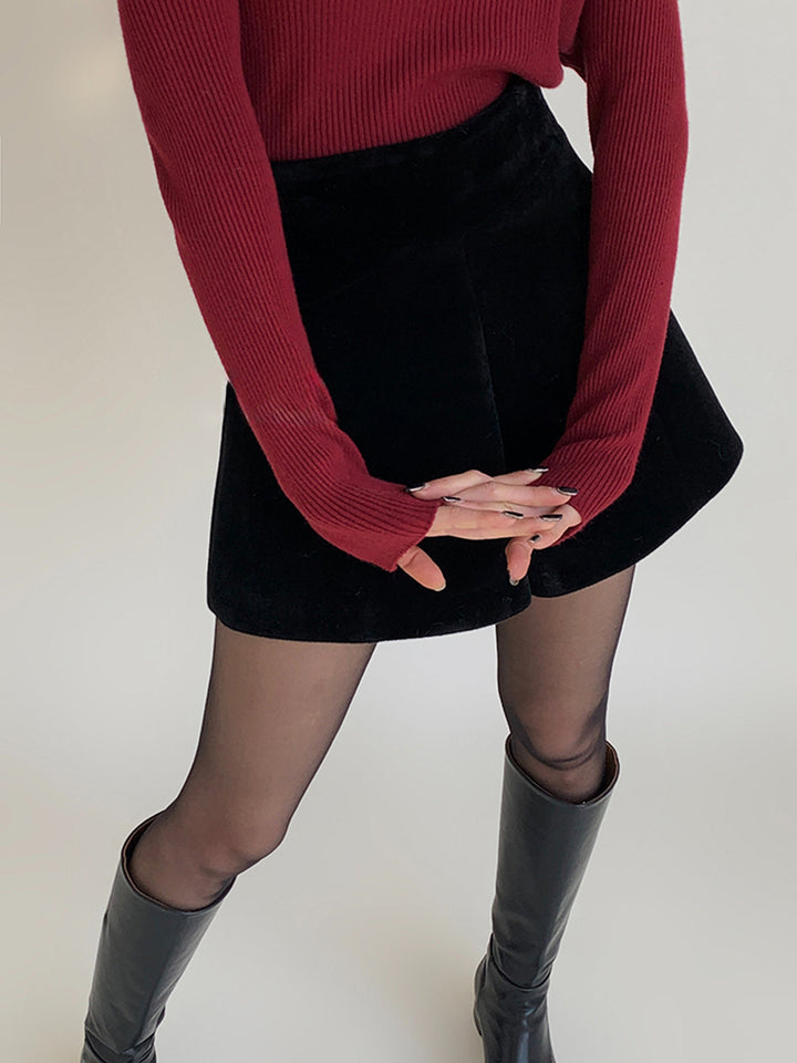 Samt Shorts mit weitem Bein