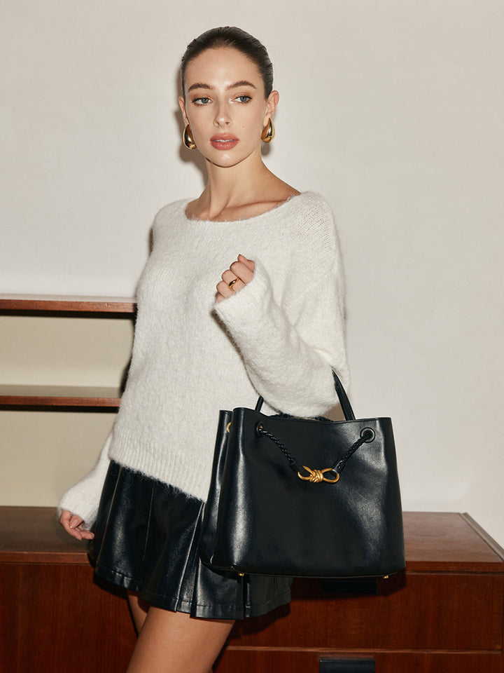 Henkeltasche mit Schleifendetail