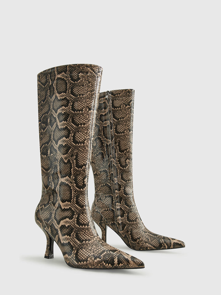 Stiefel mit Schlangenprint bis zum Knie