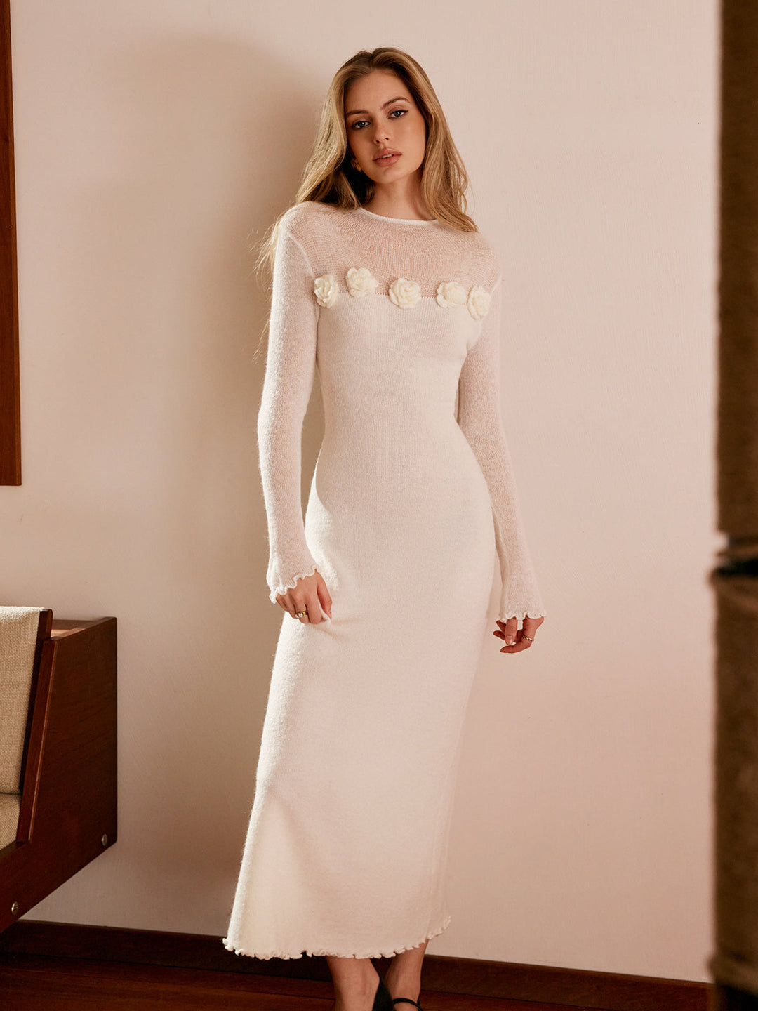 Wollmischung 3D Blumen-Rüschenkragen Pulloverkleid