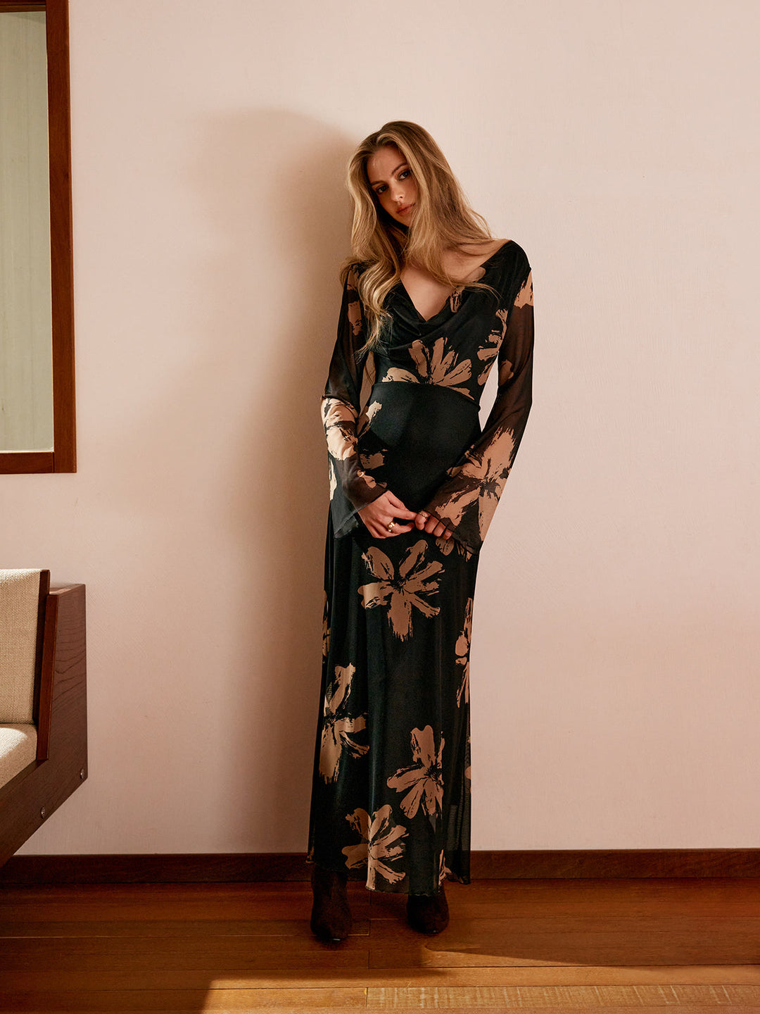 Boheme Blumenmuster Kleid mit Schal-Ausschnitt