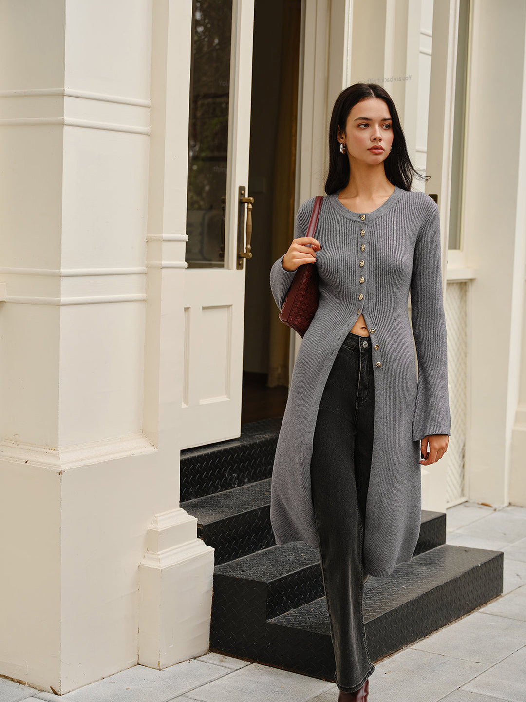 Vielseitiges Pulloverkleid aus Metall