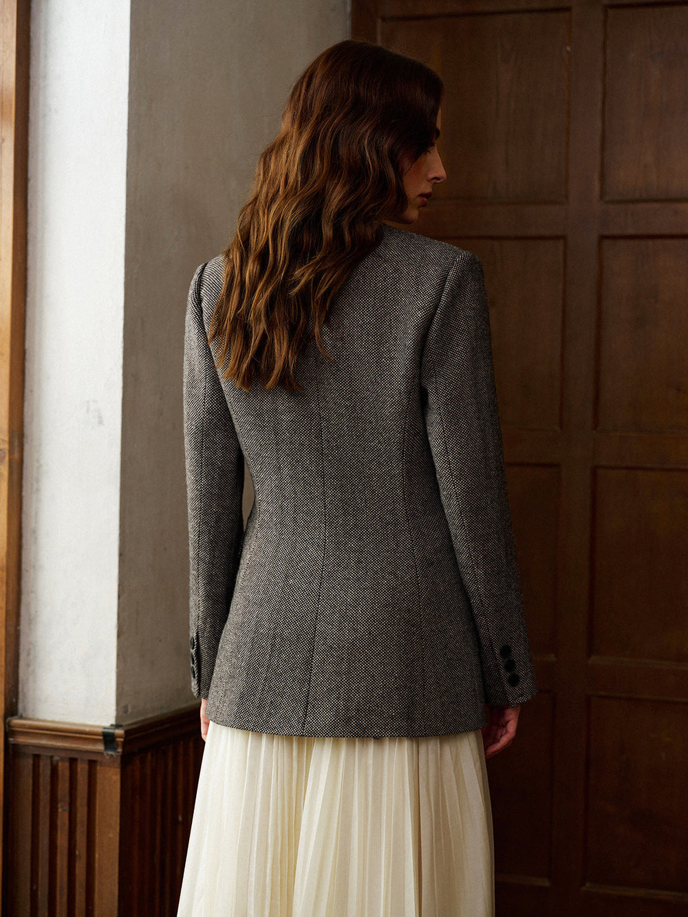 Wollmischungs-Blazer mit Polka-Dot-Muster und schmaler Passform