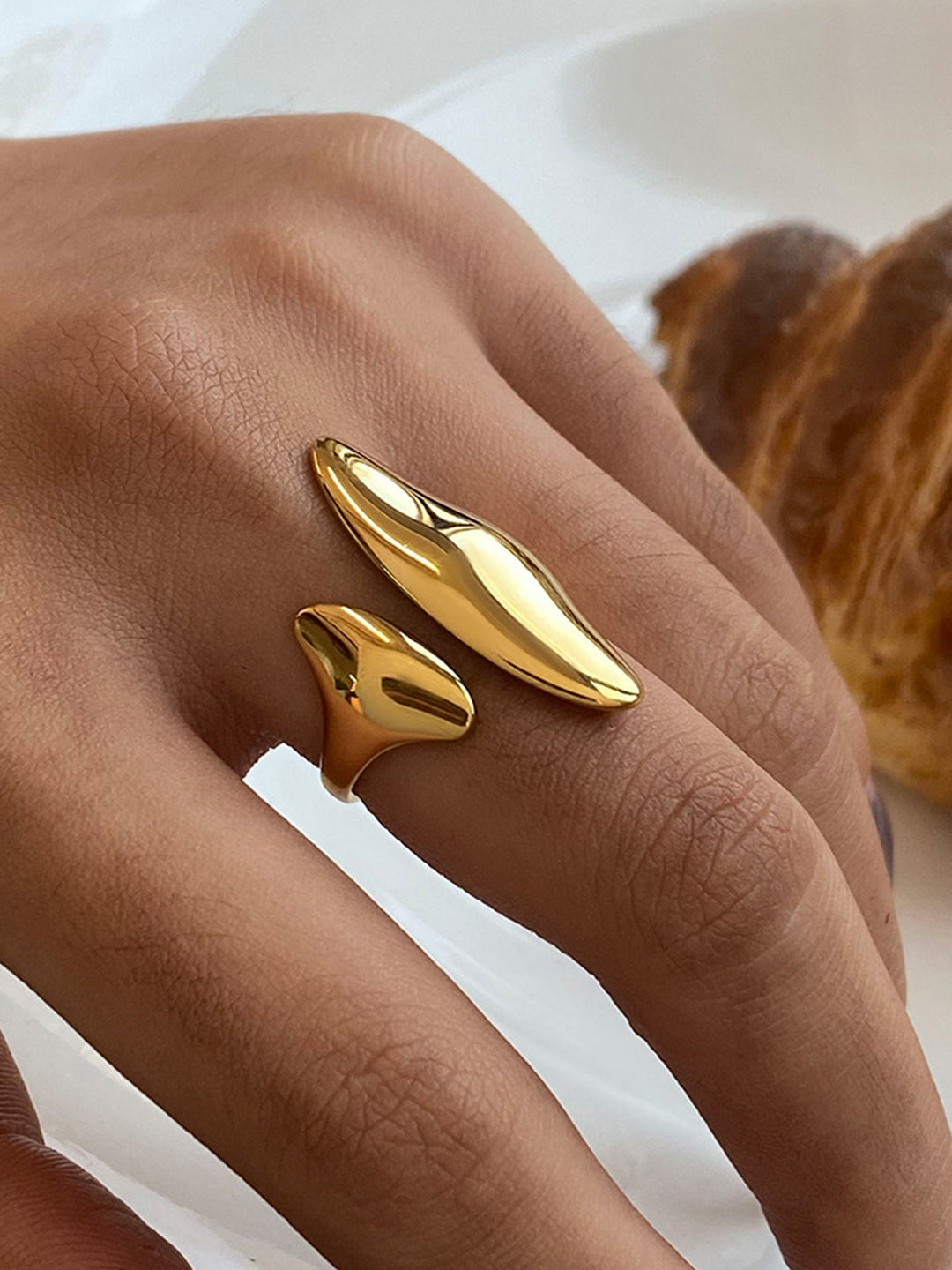 Asymmetrischer offener Ring