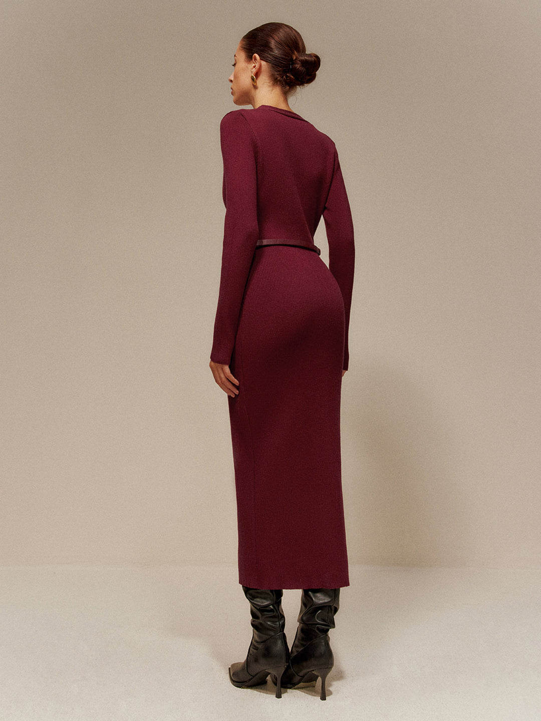 V-Ausschnitt Gepolsterter Gürtel Pullover Kleid