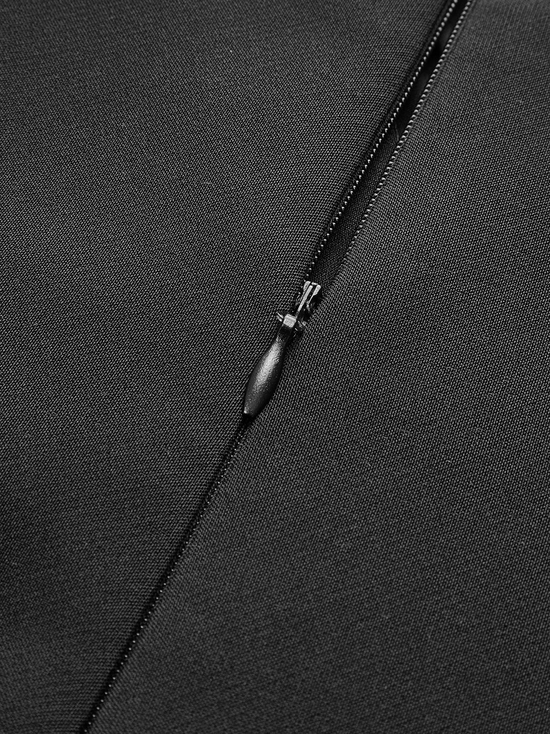 Kleid mit Farbblockierung und Glockenärmeln, schulterfrei